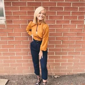 Meet your Posher, Tabitha